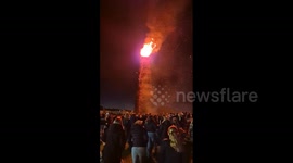 UK: Twelfth Of July 2024 – ‘World Record’ Eleventh Night Bonfire Lit In Larne 3
