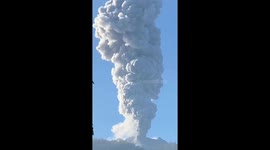 The Lewotobi Laki-laki Volcano erupted again accompanied by a loud roar, spewing volcanic ash into the sky as high as 2,184 meters above sea leve