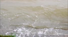 China: The Three Gorges Reservoir Continues to Discharge Water in Yichang