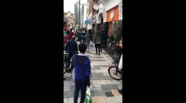 Group of kids attempt to steal bikes from food delivery riders in east London