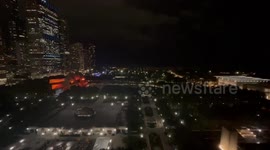 Sirens blare through downtown Chicago amid tornado-warned storm