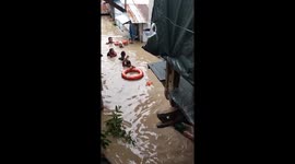 Flooding in Mandaue City, Philippines displaces hundreds