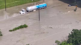 Canada: Major Flooding Hits Toronto Area Amid Intense Storm 6