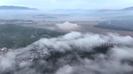 China: Time-lapse of The Three Gorges Dam Flood Discharge in Yichang