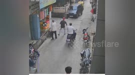 Uncontrolled car crashes into shop in Kannauj, Uttar Pradesh