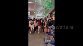 Microsoft Global Outage Affects Flights Worldwide, Passengers Stranded 8