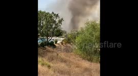 US: Hawarden Fire In Riverside, CA Burns Several Homes