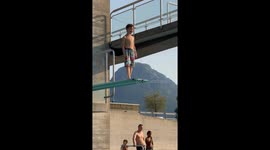 Kids Encourage Scared Diver