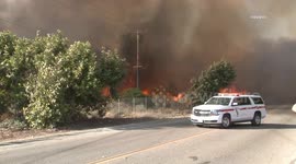 USA: Fast Moving Vegetation Fire