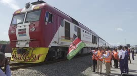 Kenya receives 20 new passenger coaches from China to boost traveling experience