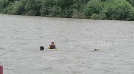 Devotee rescued by SDRF team after getting stranded on island in Ganga in northern India