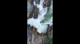 Stunning beauty of Kuokesu River in China's Xinjiang