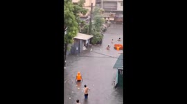 Heavy rain and flash flooding hit Inaman Street, Quezon City Amid Typhoon Carina