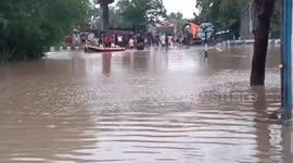 SDRF rescues elderly residents from flood in central India