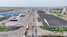 Key land port in China's Xinjiang sees rising imports and exports in H1