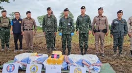 Soldiers clash with suspected drug smugglers in northern Thailand