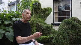 Man spends 20 years cutting hedge in his garden into shape of a naked lady