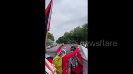 United States: Capitol police pepper-spray and tear gass people at