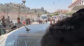 Gaza Strip: Israel's air raids on Gaza's Khan Younis push refugees deeper into mire