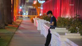 USA: Hollywood  Barricaded Suspect With Hammer Part 1