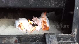 How to start a barbecue without fire-starter