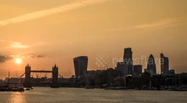 Awesome time-lapse of sunset in London, UK