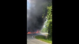 Big fire, the fire burned a truck that was traveling on the Trans Sulawesi Indonesia road