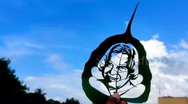 Sand artist pays tribute on green leaves of Peepal 9th death anniversary of Dr APJ Kalam in Northern India