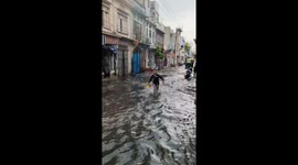 Weather: Flooded city after heavy rain in India