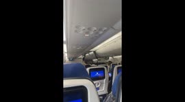 Airplane Needs 14 Volunteers To Disembark