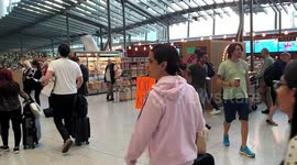 UK: Activists Disrupt Airports Worldwide in 'Oil Kills' Uprising