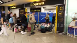UK: Climate Activists Paralyze Gatwick Demanding Fossil Fuel Treaty Amid Global Crisis