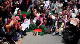 At least 16 protesters were arrested in a clash between the police and the protestors in Chittagong's Cheragi Paha