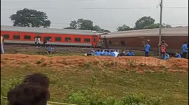 Two killed after train derails in eastern India