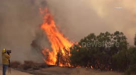 USA: County CA  1000 Acre Brush Fire Still Burning Part 2