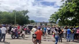 Protests erupt at El Libertador Air Base in Venezuela after disputed election results