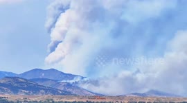US: Alexander Mountain Fire And Stone Canyon Fire Rage In Northern Colorado, Prompting Evacuations 4