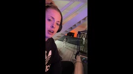 Dog joins owner in singing 'Believe' by Cher