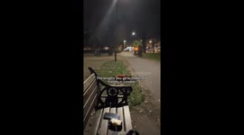 Unplanned pyramid stunt helps find friends in London