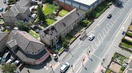 Medics tried to save 'lifeless' body of mum before she died in house fire