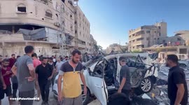 Gaza Strip: The moment when the Palestine Red Crescent teams in Gaza transported the bodies of Al Jazeera correspondent Ismail Al-Ghoul and videographer Rami Al-Rifi