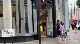 Suspected thief dragged back into Zara store by security guard in London