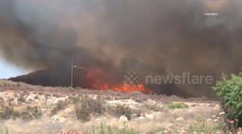 USA: Murrieta Fast Moving Vegetation Fire