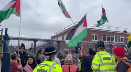 UK: Protesters arrived early this morning at Elbit’s UAV Engines factory to disrupt the Israeli weapons maker for the FIFTH consecutive working day