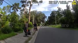 USA: Cop Goes Above and Beyond, Delivers Food After Delivery Driver's Misplaced 911 Call