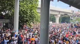 Bangladesh: After weeks of student protests, Bangladesh PM resigned