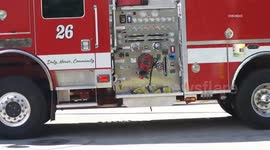 USA: San Bernardino Home Burns in Edgehill Fire