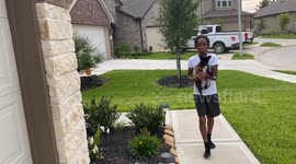 Family reunites after 2 years apart for mom's 70th birthday in Katy, Texas