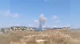 Lebanon: Israel forces carry out a raid on the village of Meifdoun, south of Lebanon