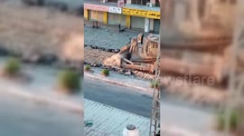 Palestine: Israeli Army Bulldozer Digs Up West Bank Streets